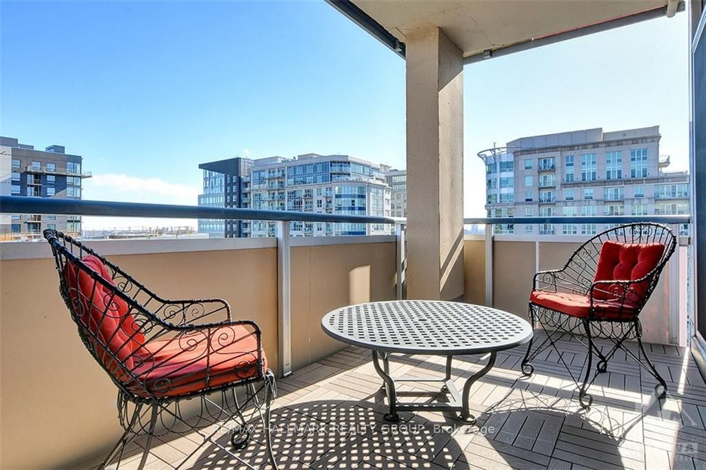 160 GEORGE Street #2404