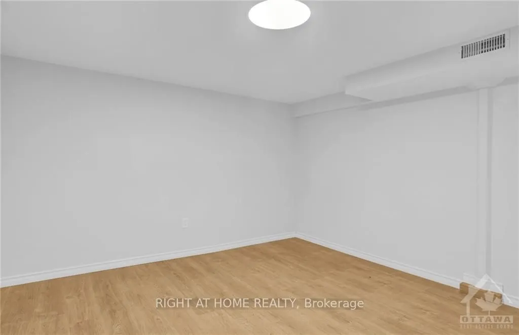 50 HILLIARD Avenue