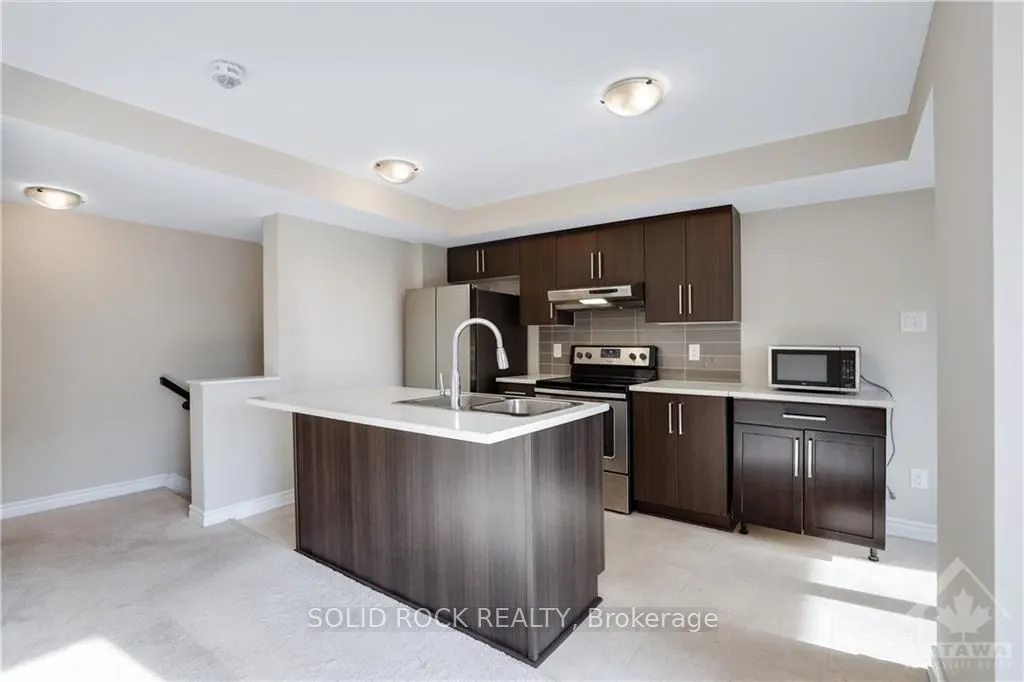 761 CHAPMAN MILLS Drive, #20