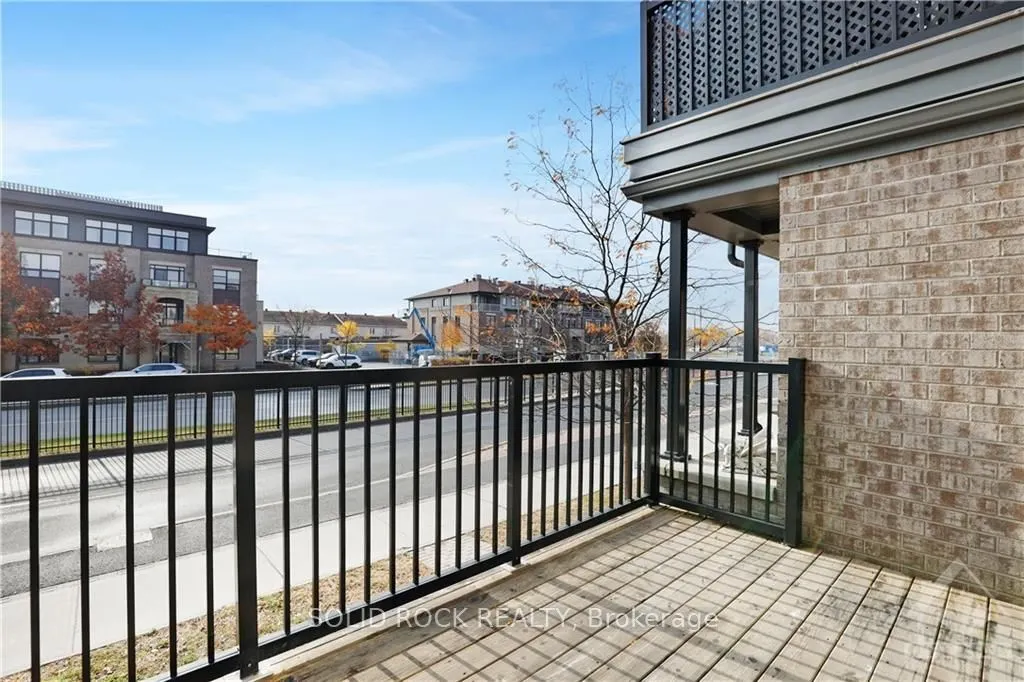 761 CHAPMAN MILLS Drive, #20