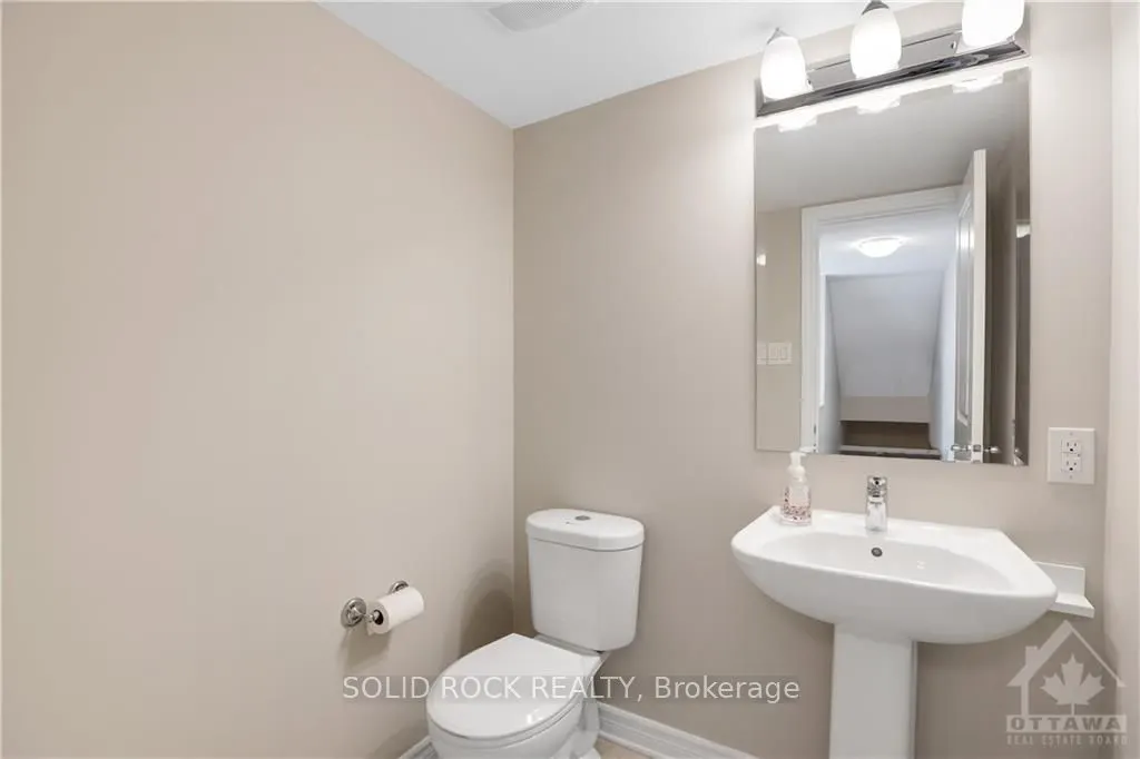 761 CHAPMAN MILLS Drive, #20