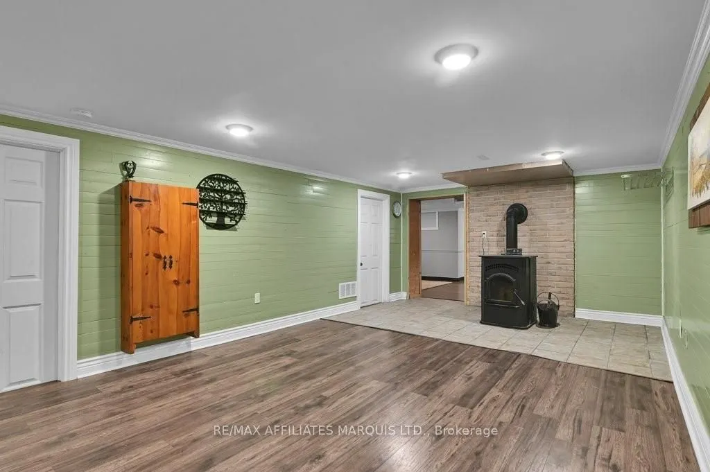 3993 CHAPEL Road