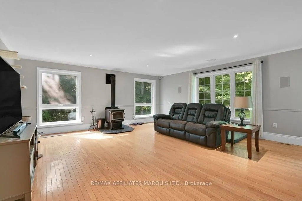 3993 CHAPEL Road