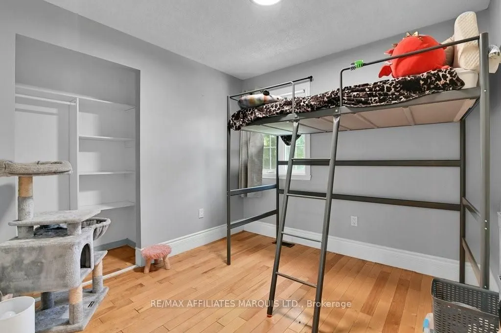 3993 CHAPEL Road