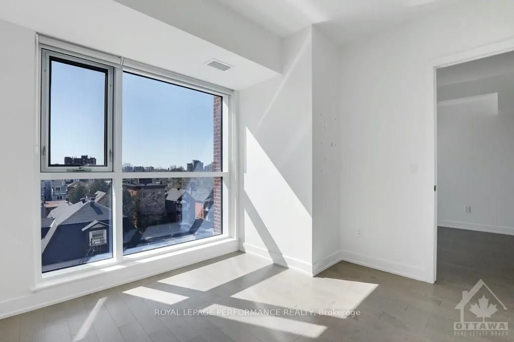 560 RIDEAU Street #517