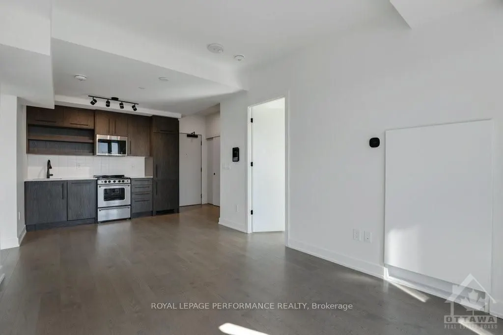 560 RIDEAU Street #517