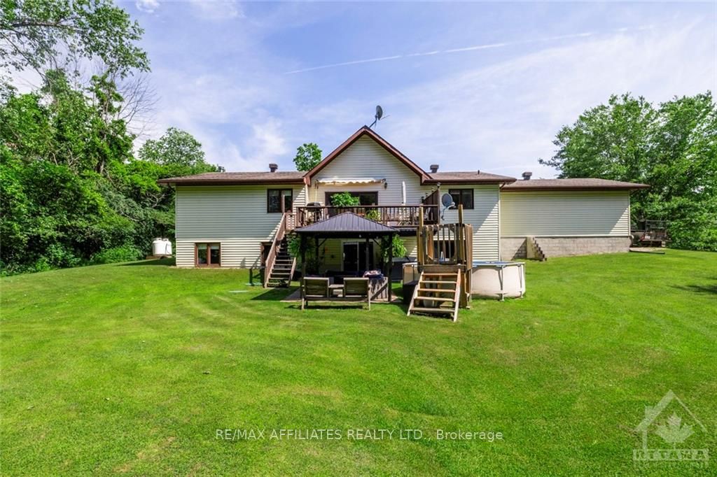 2346 BATHURST 5TH CONCESSION Road