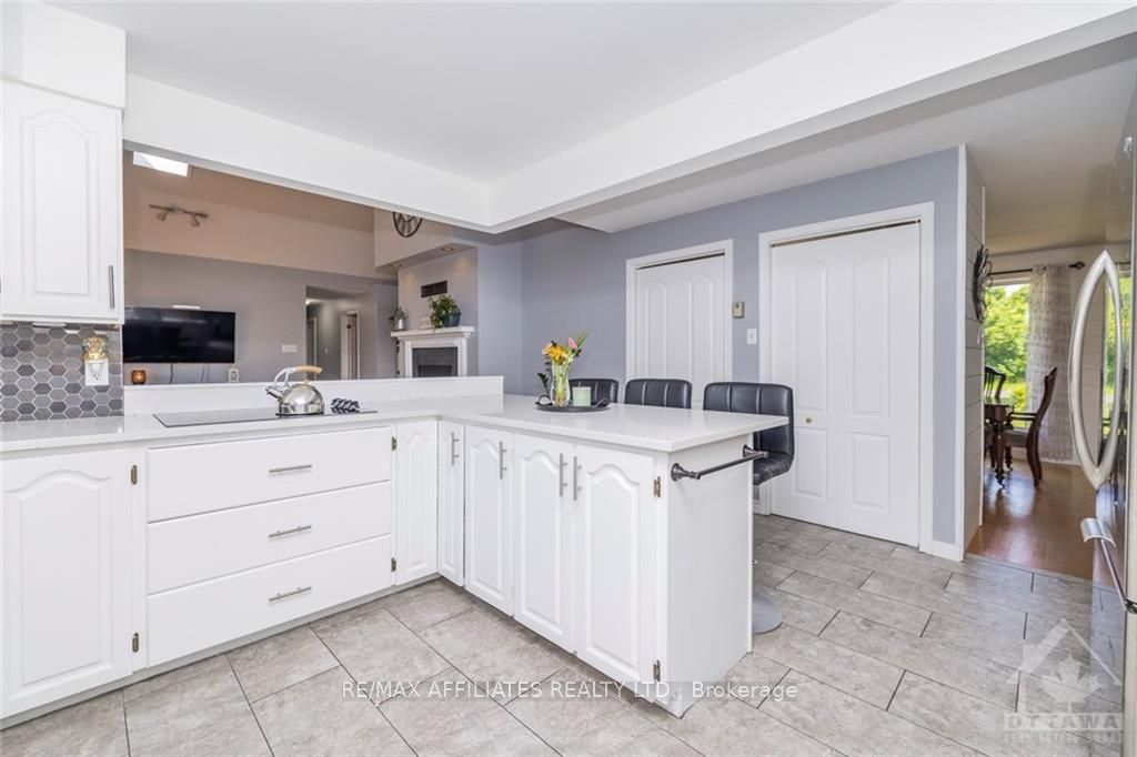 2346 BATHURST 5TH CONCESSION Road