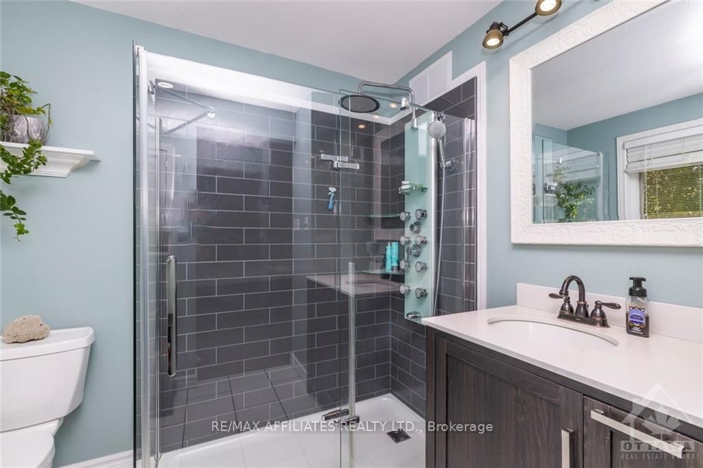 2346 BATHURST 5TH CONCESSION Road