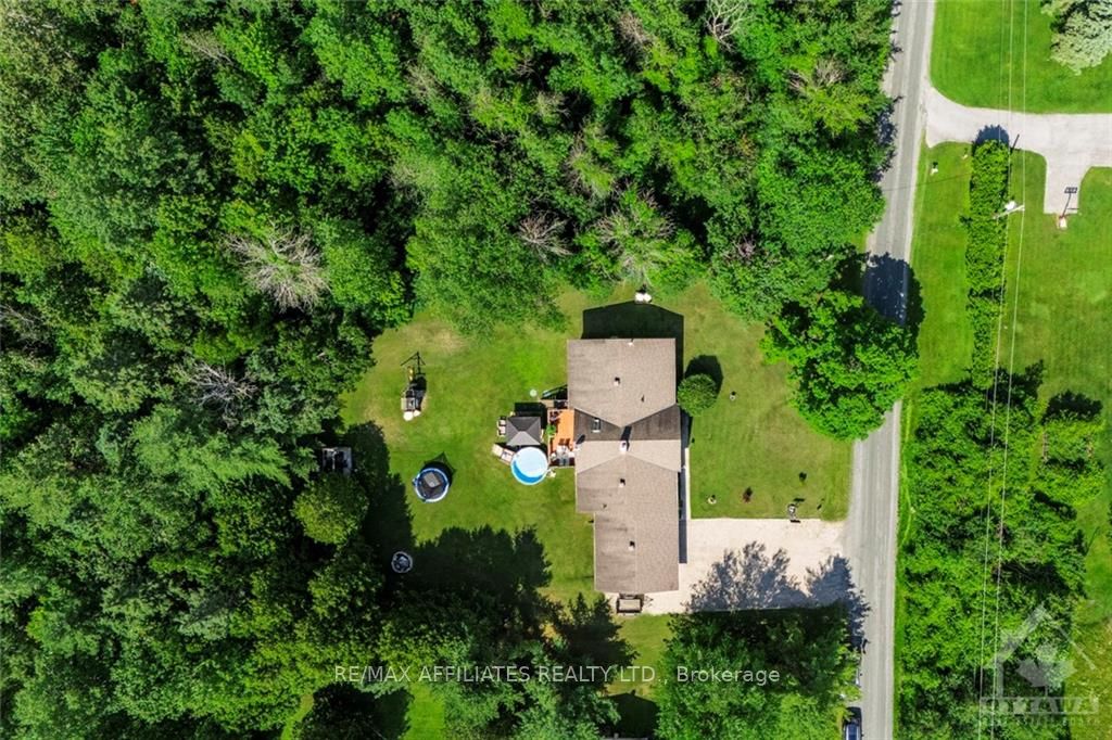 2346 BATHURST 5TH CONCESSION Road