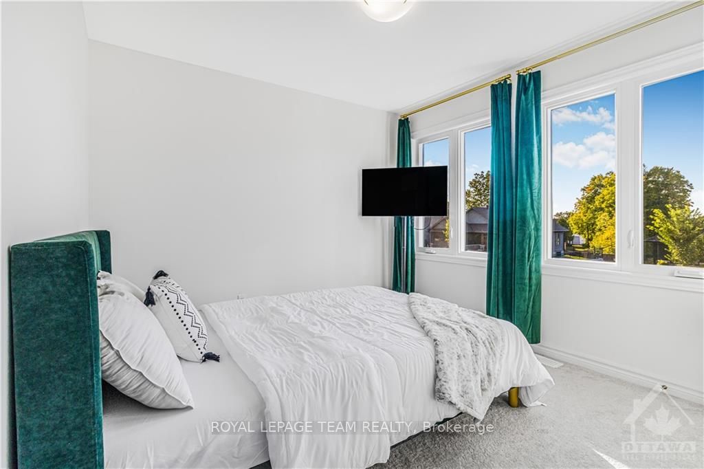 28 SEABERT Drive