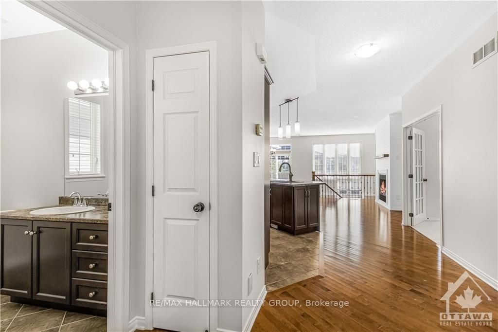 406 BLACKLEAF Drive