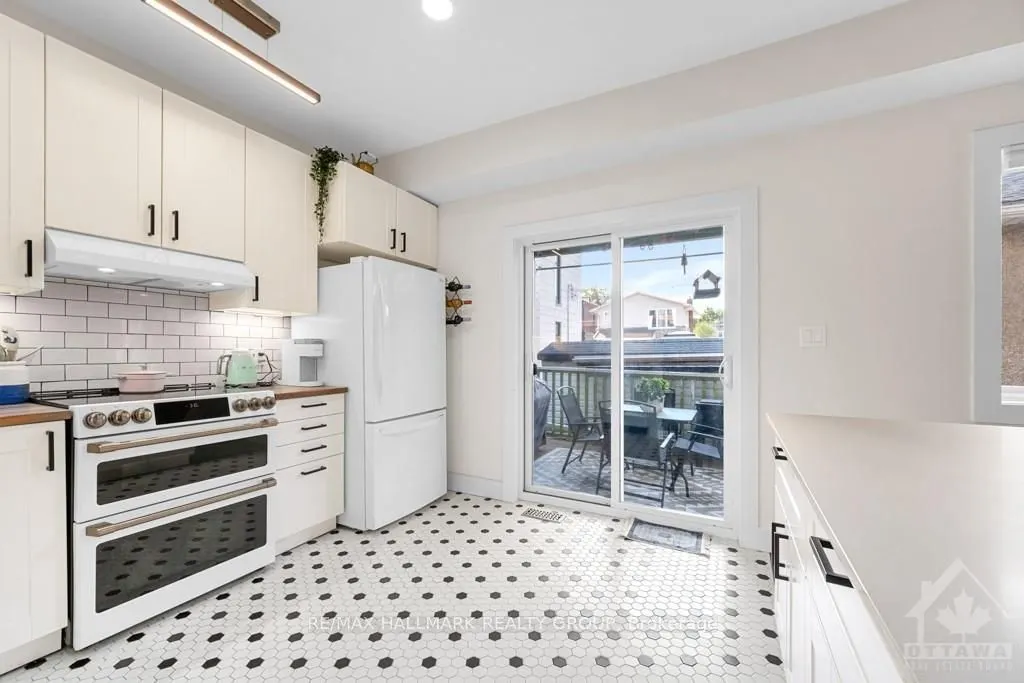 44 PUTMAN Avenue