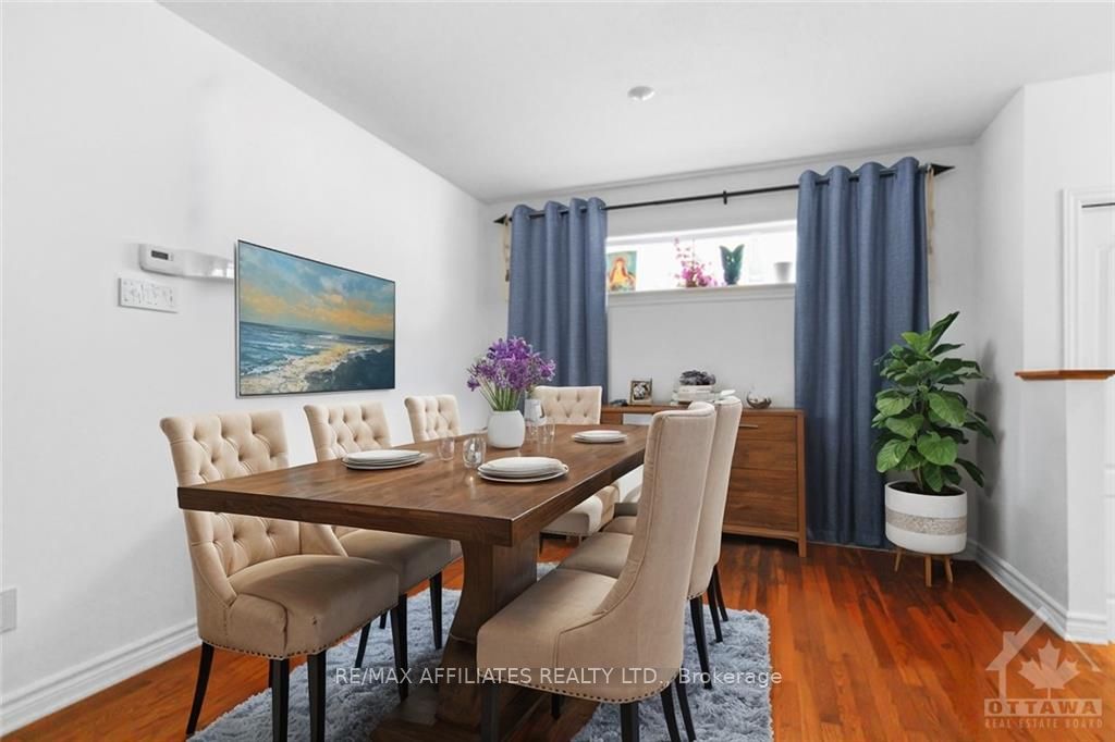 37 CRESTHAVEN Drive