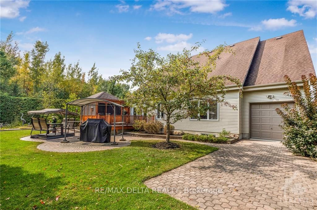 137 BEAUMONT Avenue
