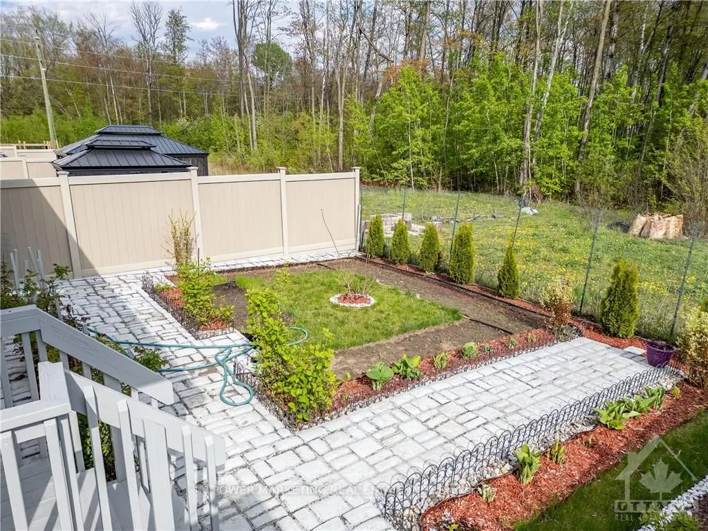 6356 RENAUD Road