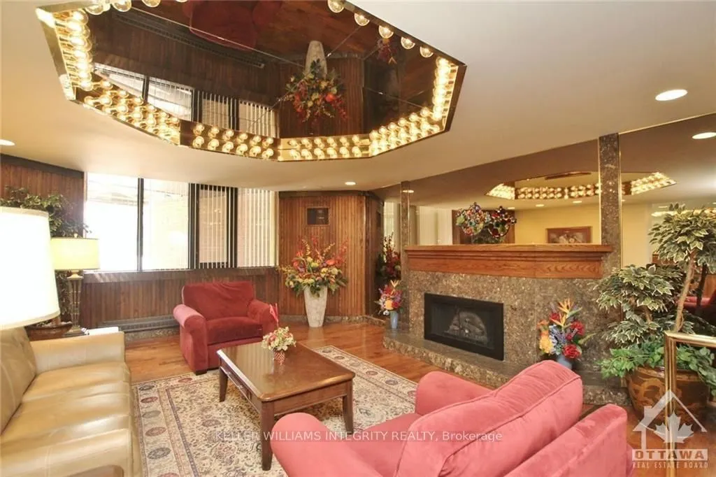 2871 RICHMOND Road, #410