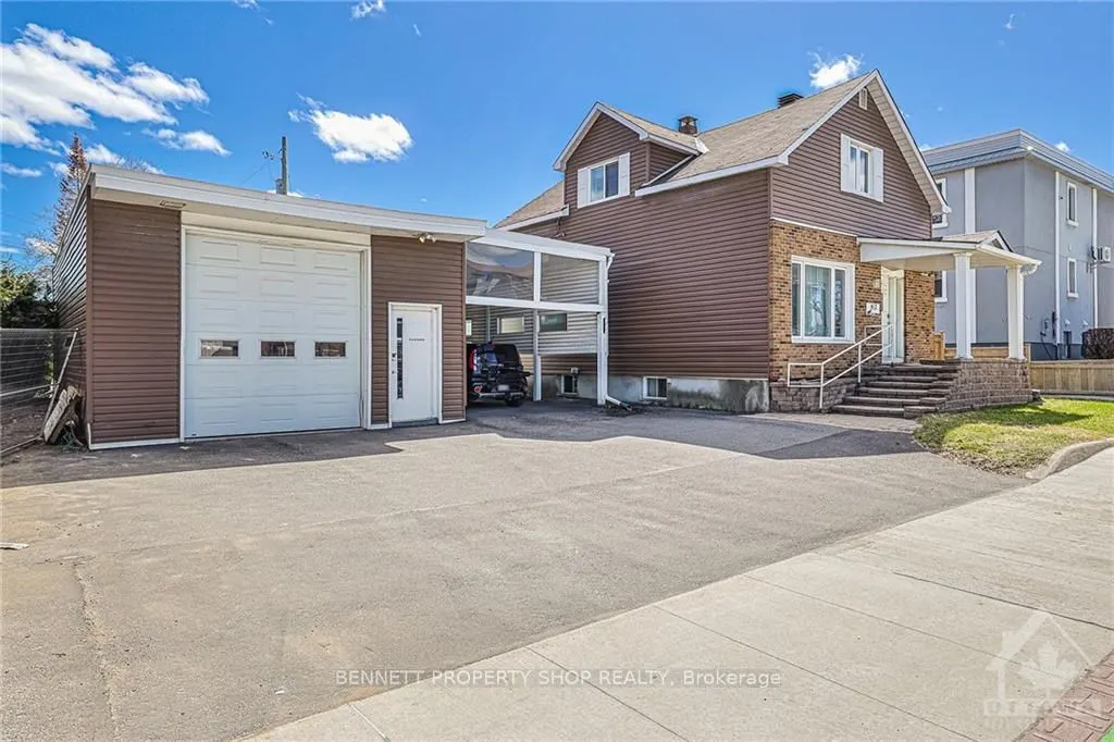 412 MONTREAL Road