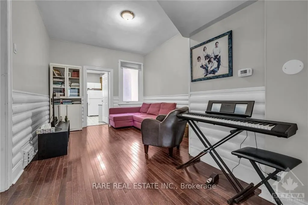 57 LEES Avenue