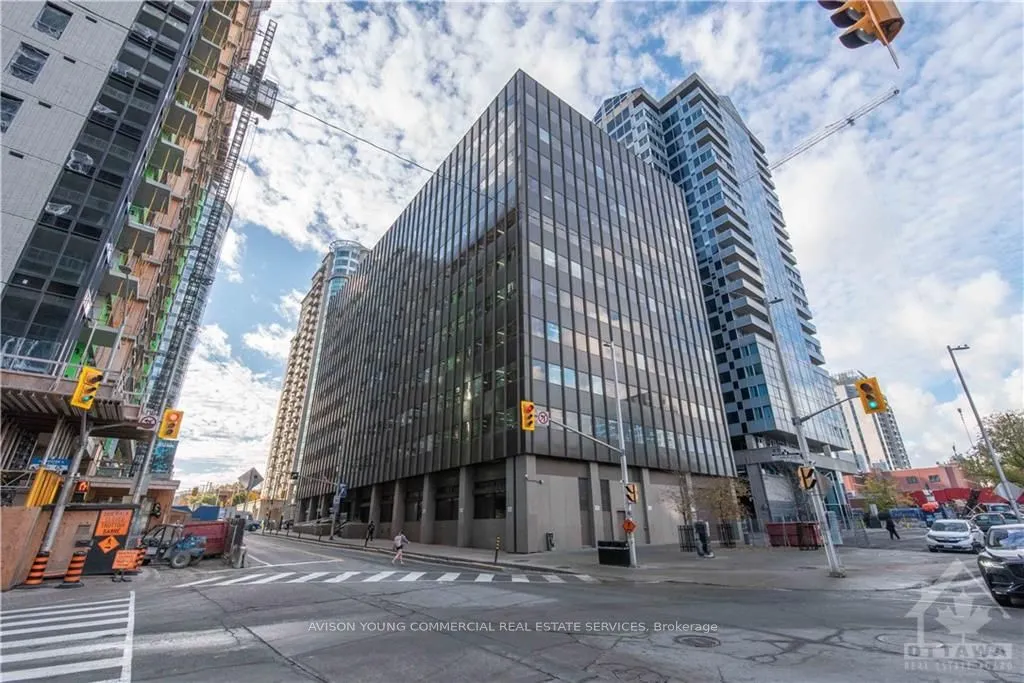 400 CUMBERLAND Street, #100