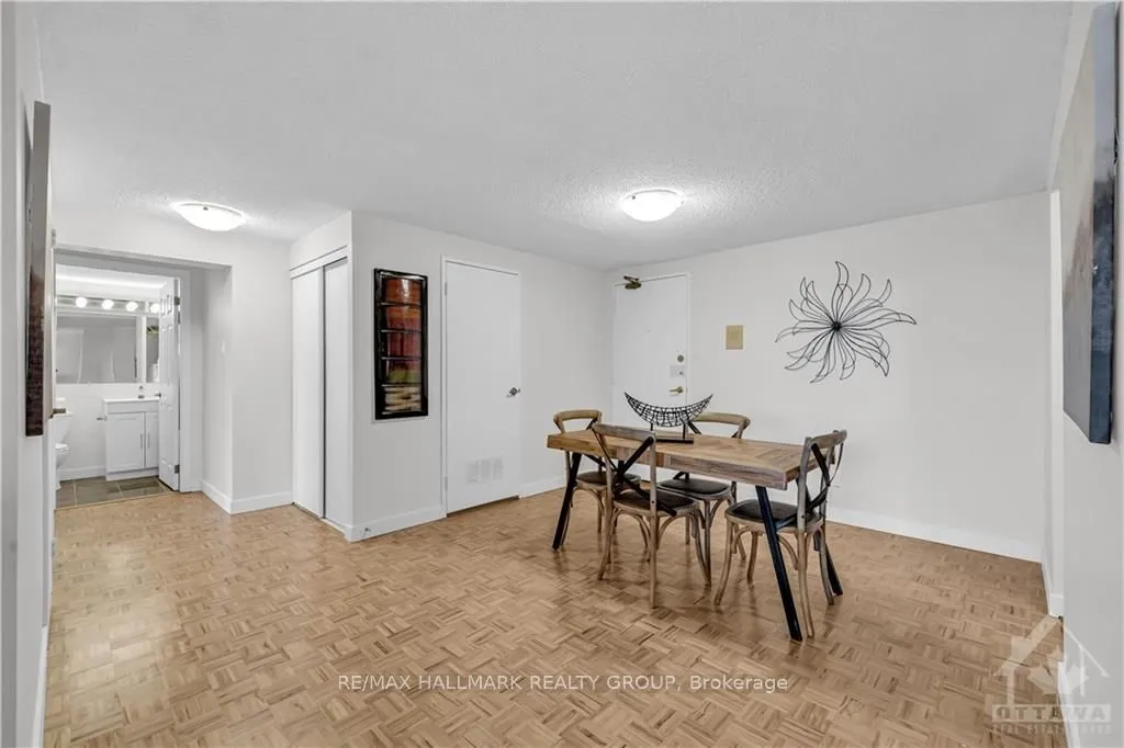 158B MCARTHUR Avenue #1906