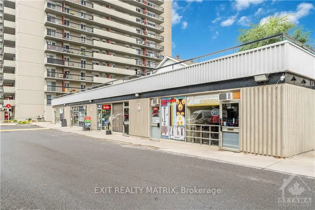 158A MCARTHUR Avenue #1208
