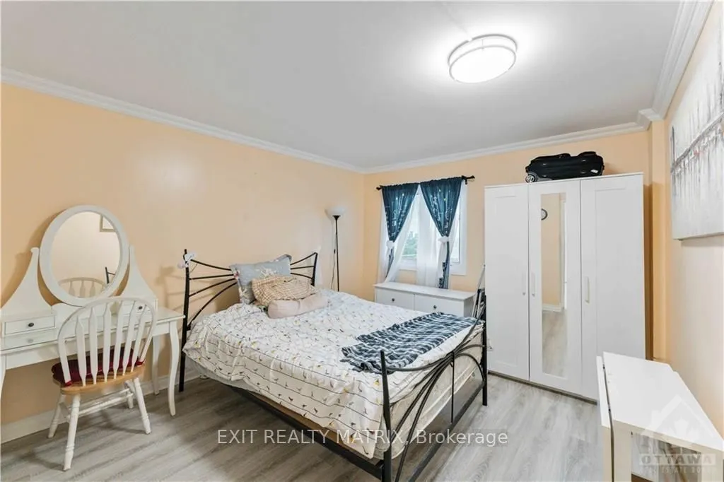 158A MCARTHUR Avenue #1208
