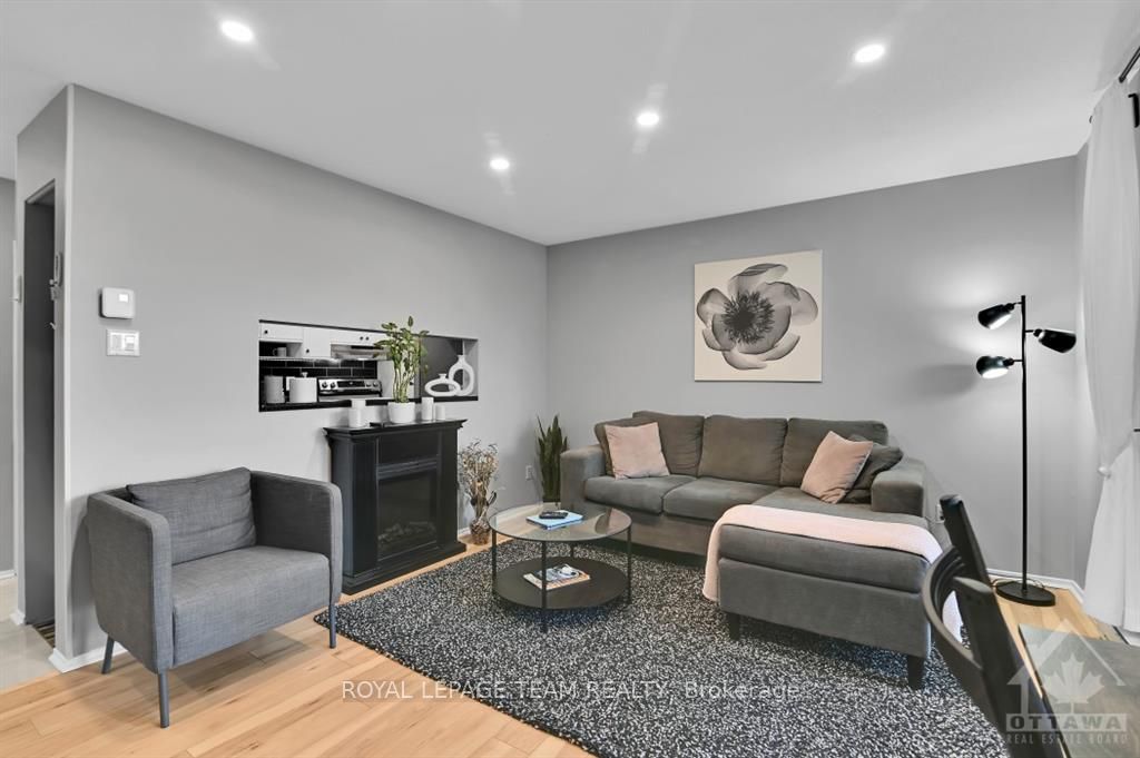 218 VIEWMOUNT Drive #308