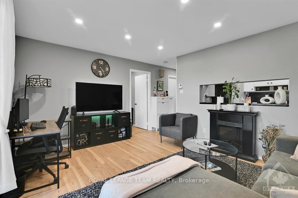 218 VIEWMOUNT Drive #308