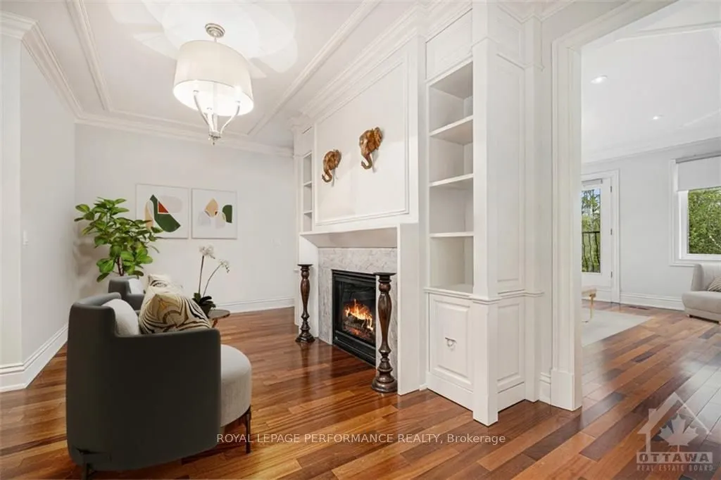 1413 BLACKHORSE Court