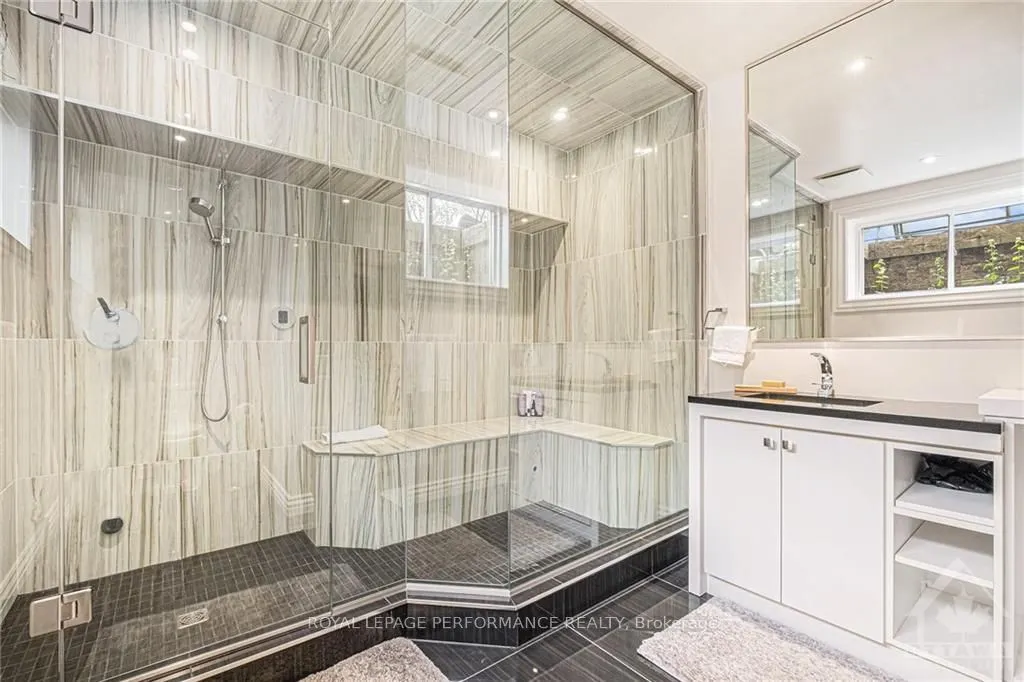 1413 BLACKHORSE Court