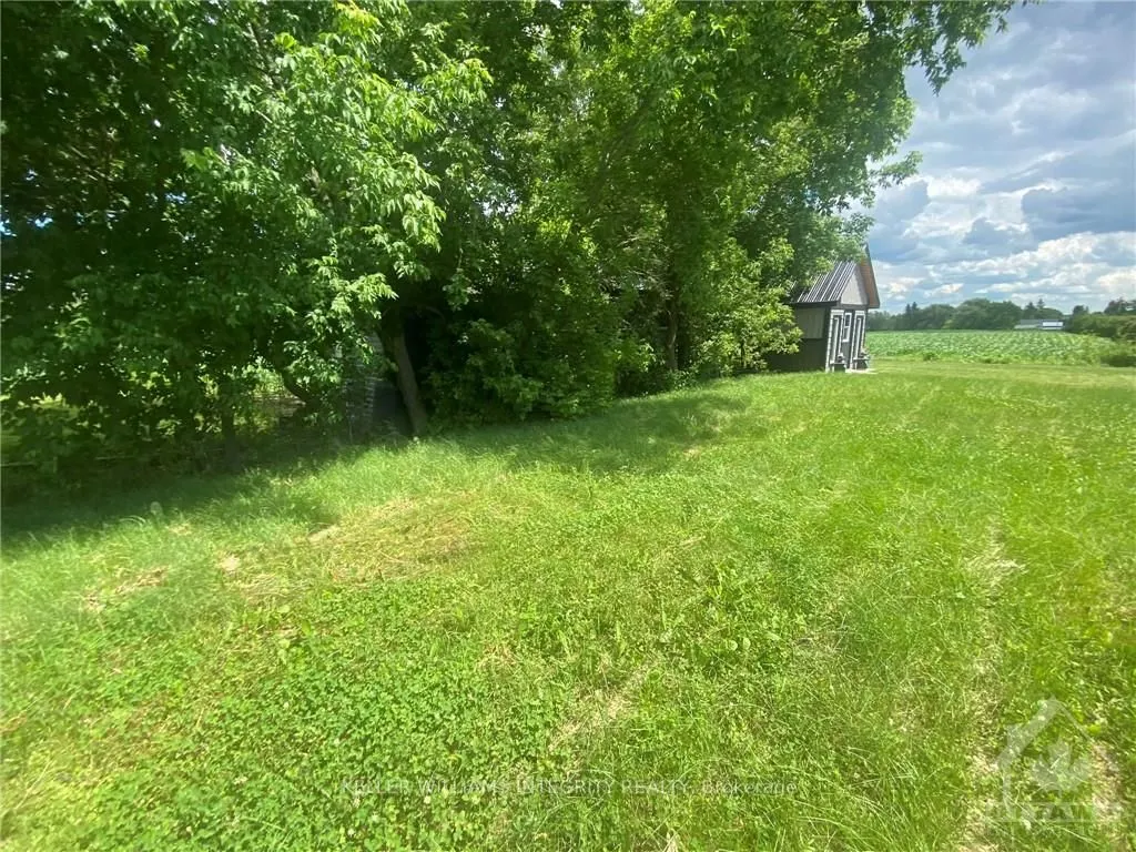 2415 DU LAC Road