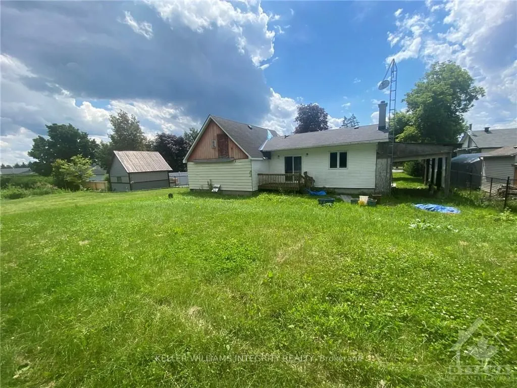 2415 DU LAC Road