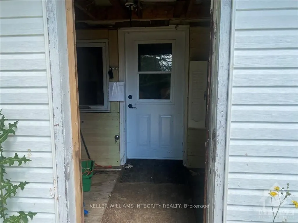 2415 DU LAC Road
