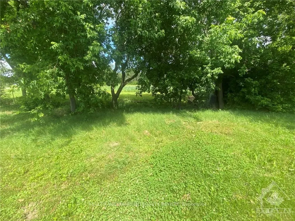 2415 DU LAC Road