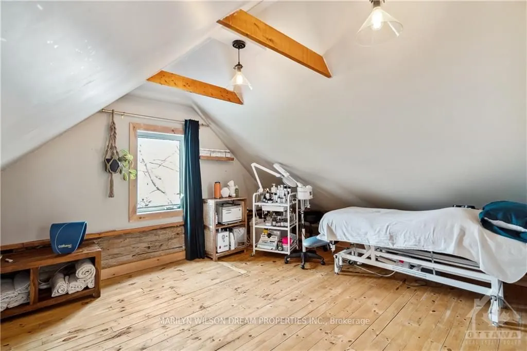 1418 STITTSVILLE MAIN Street