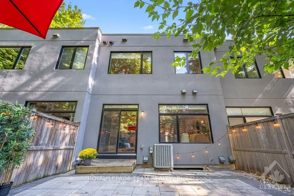 261 BEECHWOOD Avenue