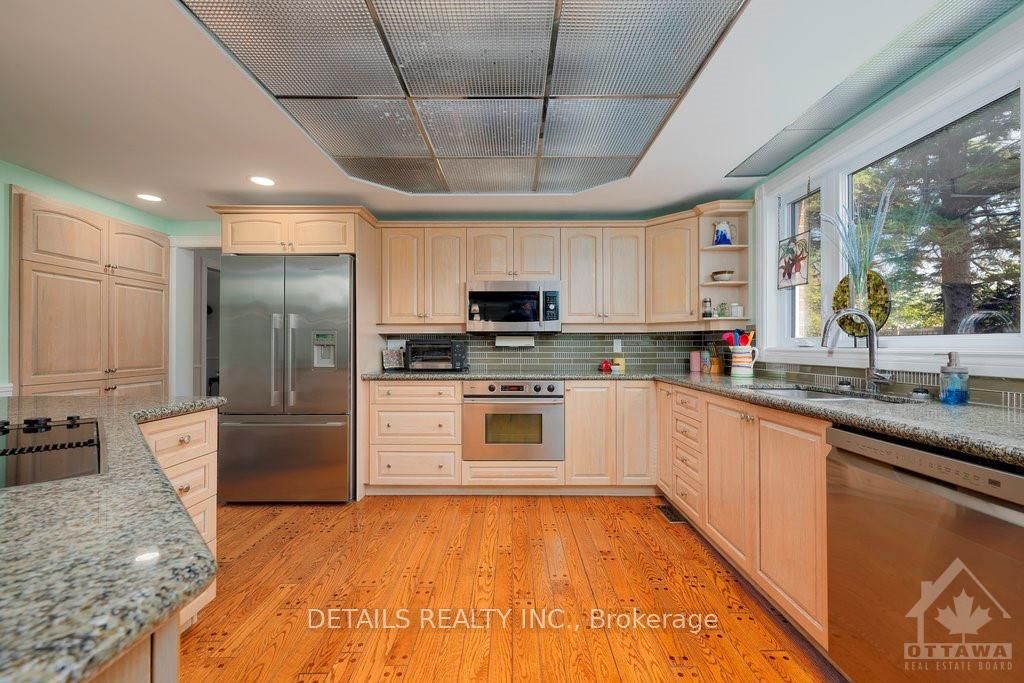 3 WINTERGREEN Drive