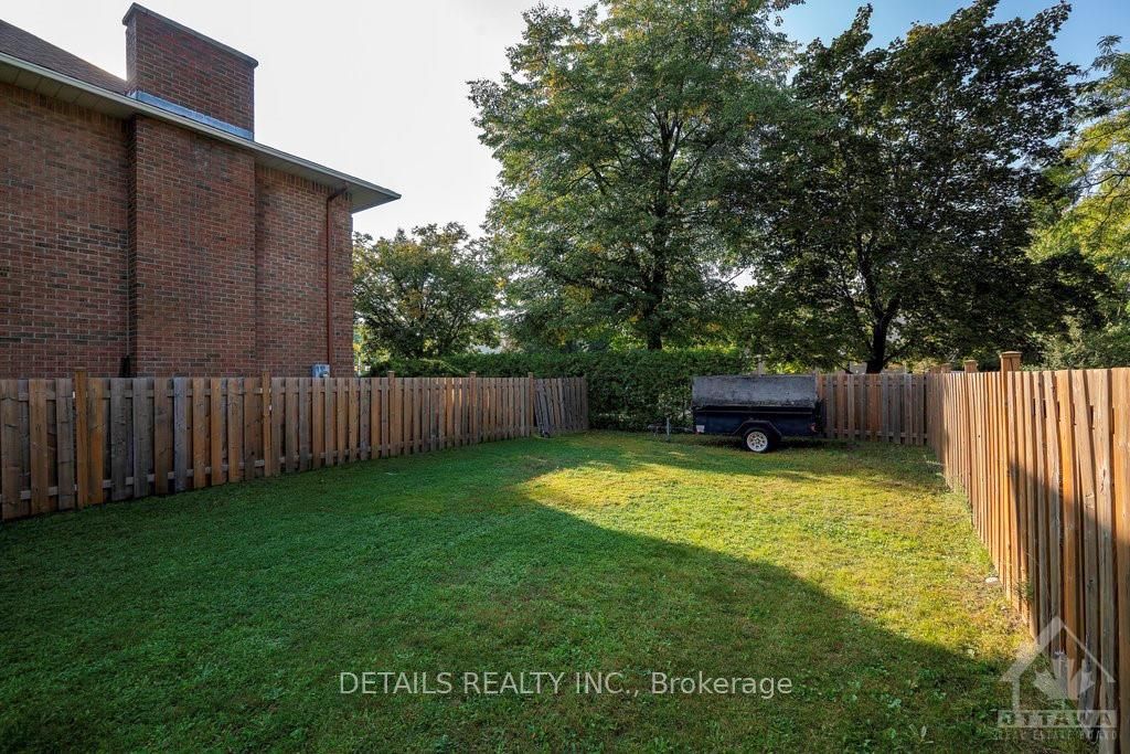 3 WINTERGREEN Drive