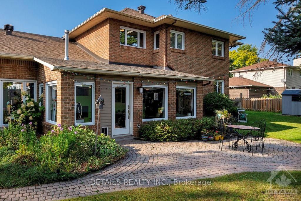 3 WINTERGREEN Drive