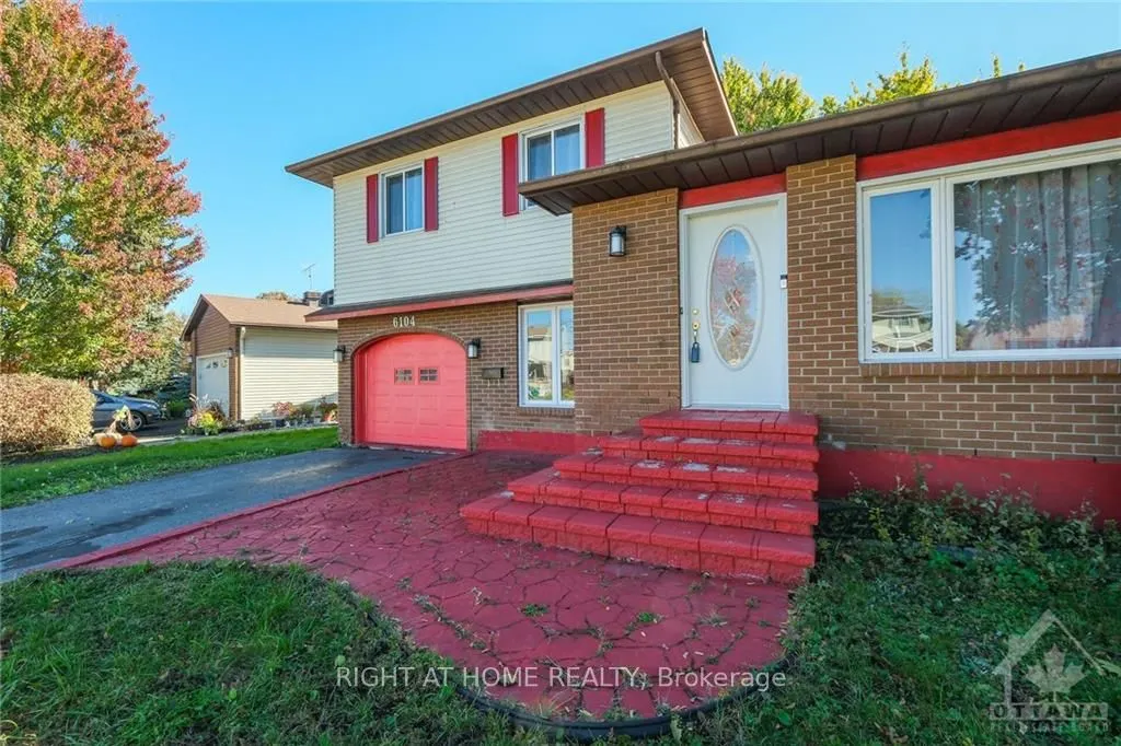 6104 VINEYARD Drive