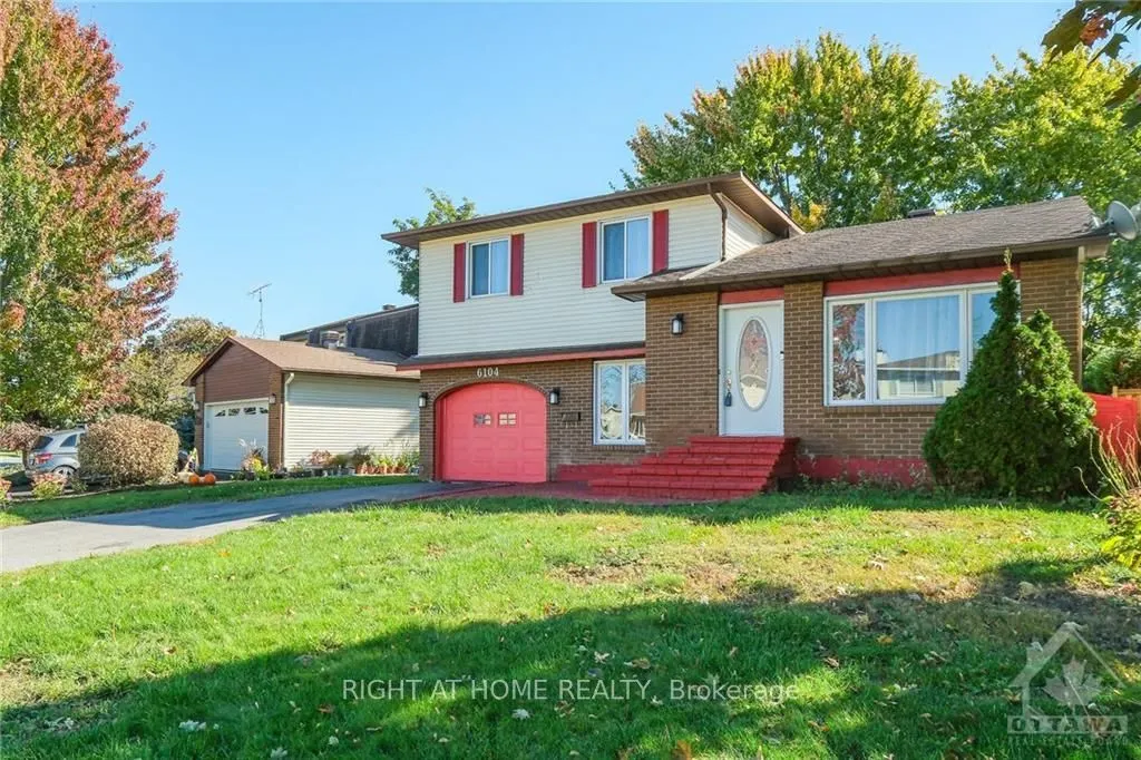 6104 VINEYARD Drive