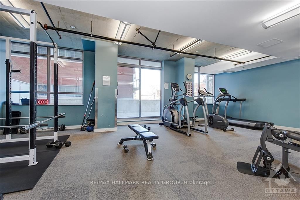 179 GEORGE Street #1004