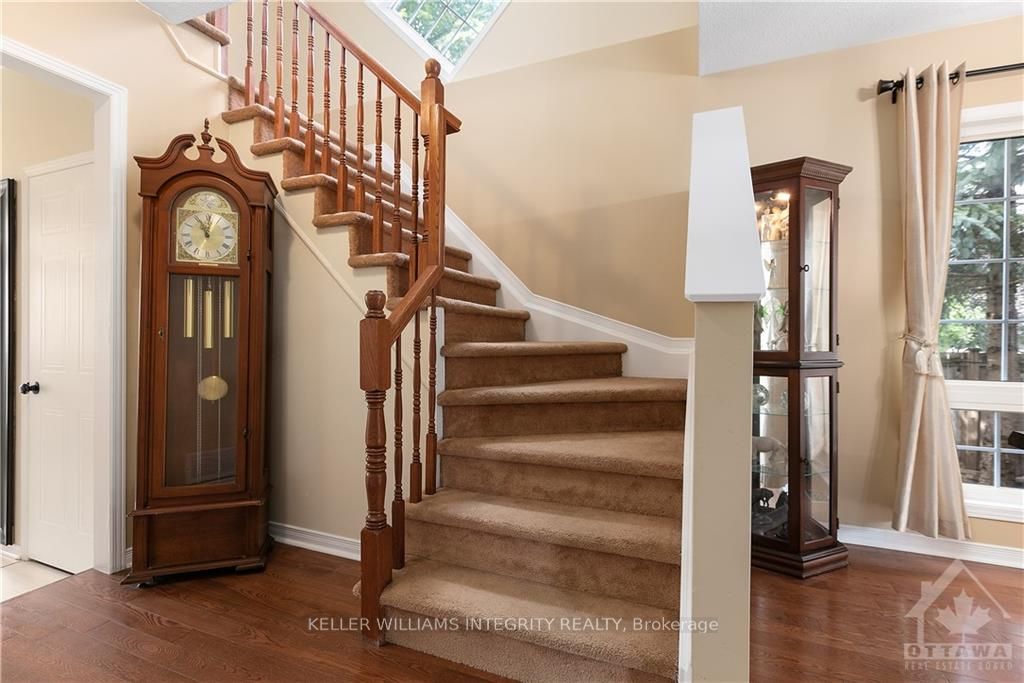 1 CHANTILLY Gate
