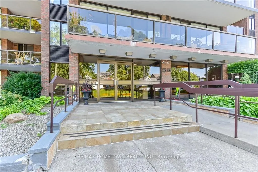 55 WATER Street E #103