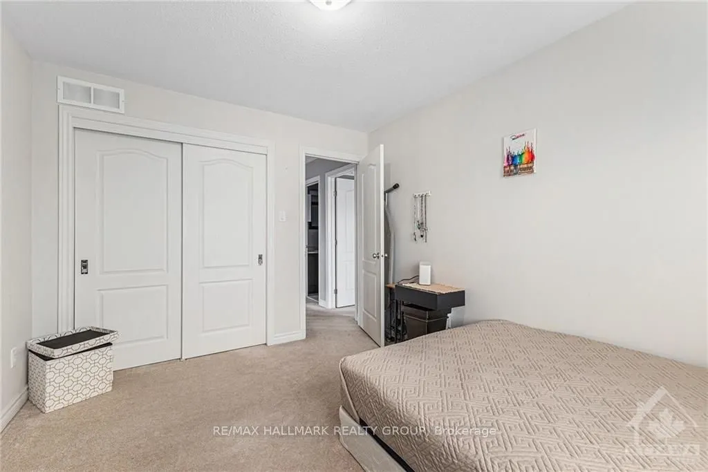 4220 KELLY FARM Drive