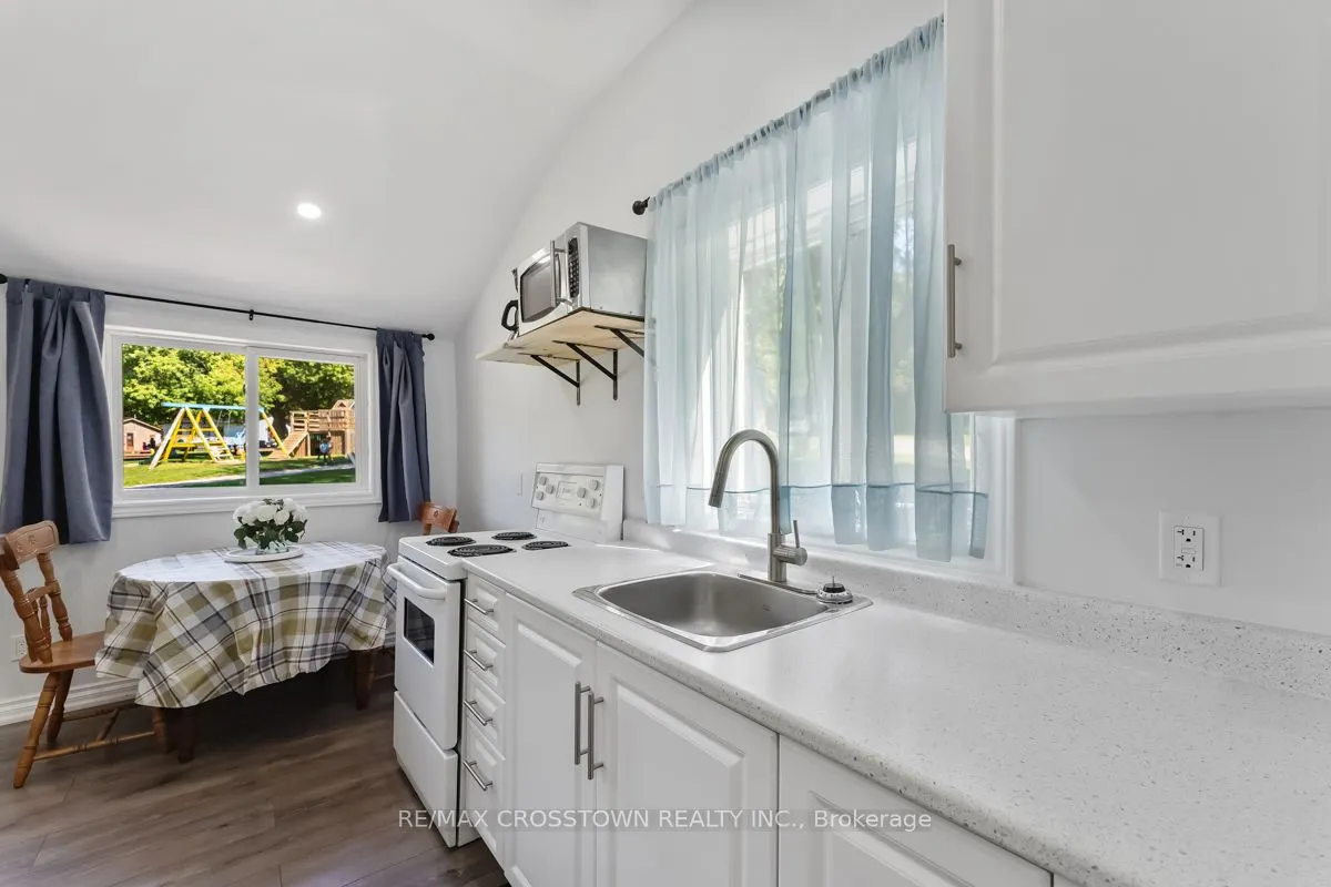230-232 Lake Dalrymple Road, #14