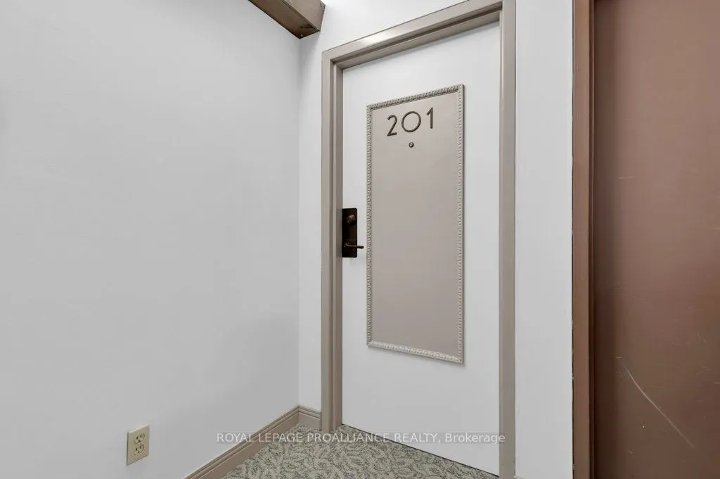 315 Regent Street #201