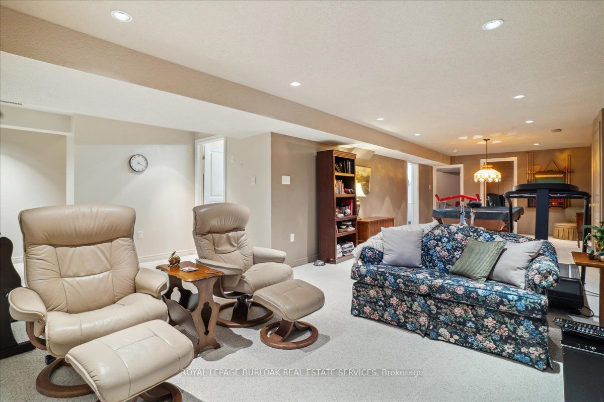515 North Service Road, #27