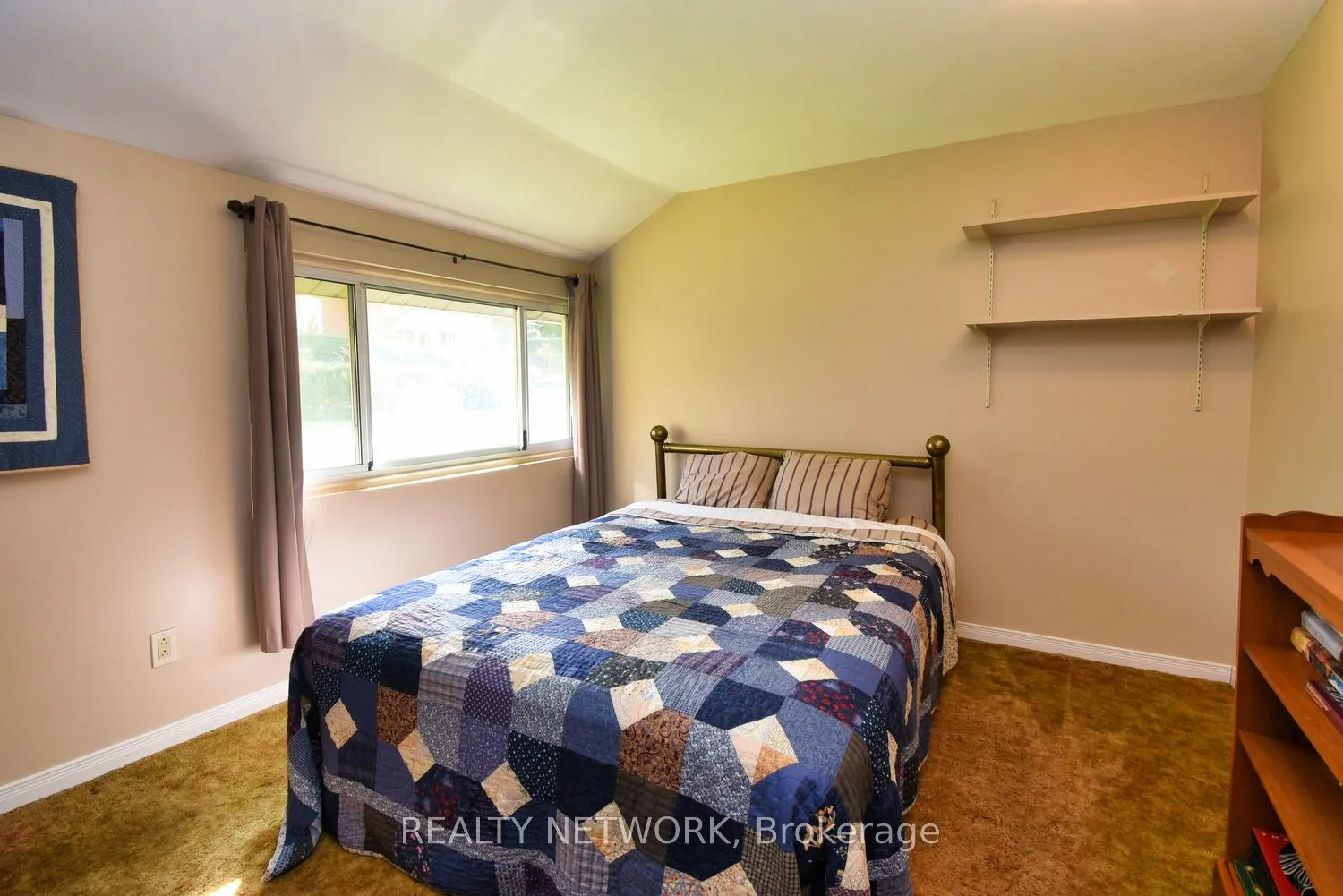 18 Pleasant Avenue